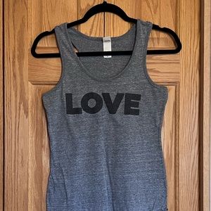 Alternative Earth ♥️LOVE♥️ Tank size M